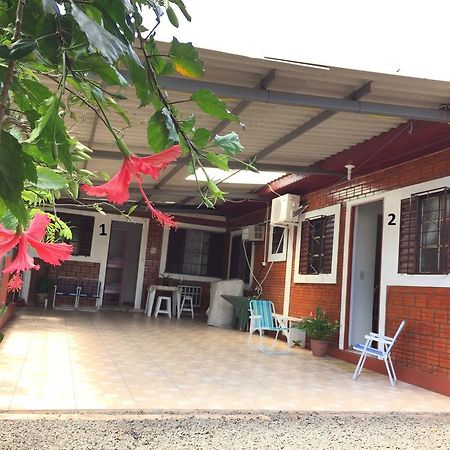 フォス・ド・イグアス Casa Ferias Fozヴィラ エクステリア 写真